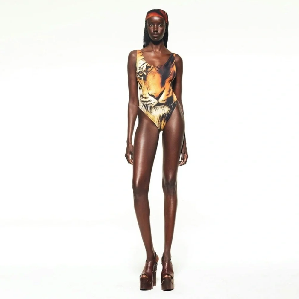 Skims x Roberto Cavalli Scoop Neck One Piece Swimsuit Tiger Face Print NWT NWB